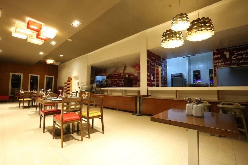 Relax Hotel Ucda Dış mekan fotoğraf
